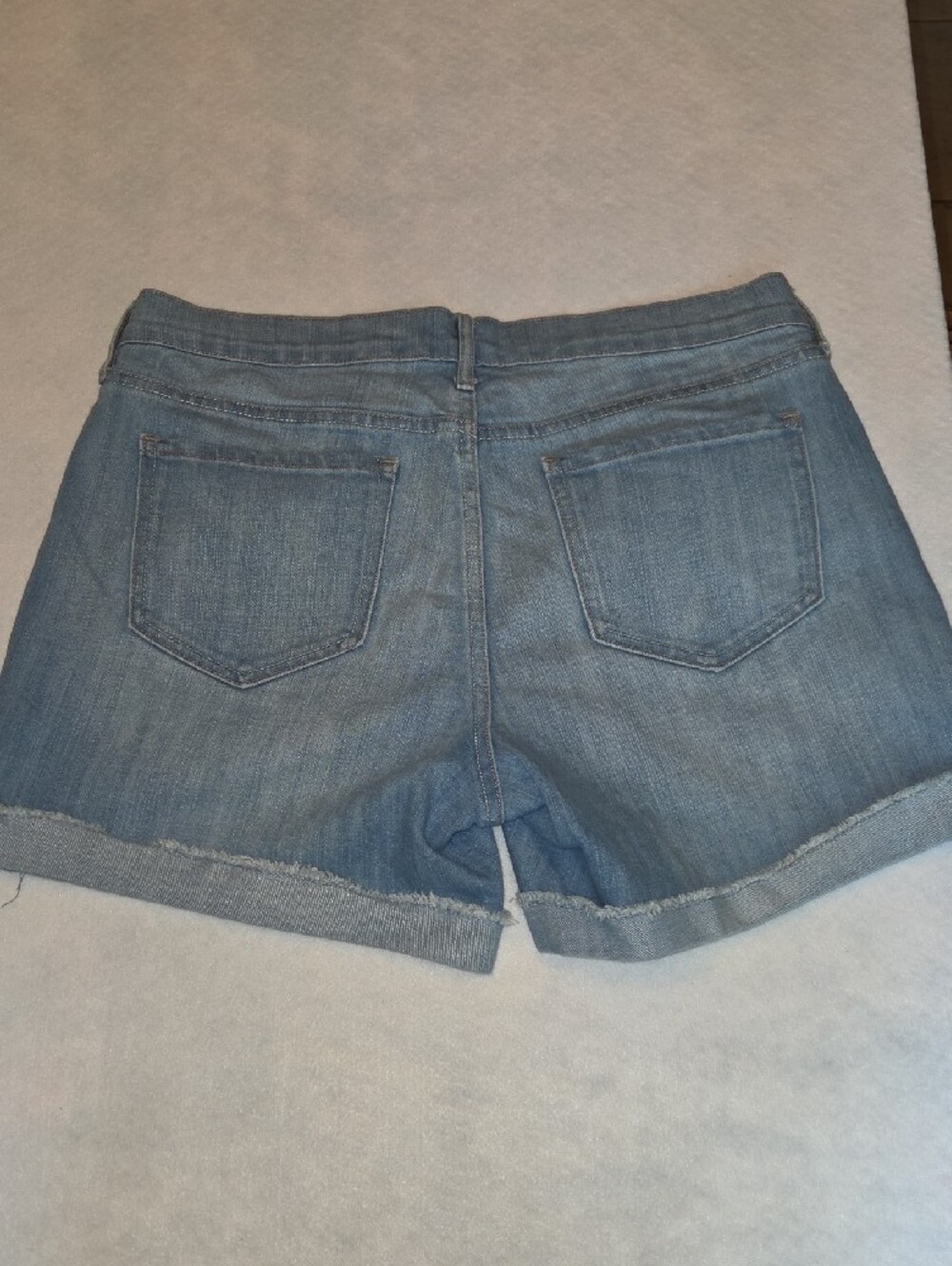 Old Navy Sweetheart Light Blue Rolled Hem Denim Shorts - Picture 7 of 8